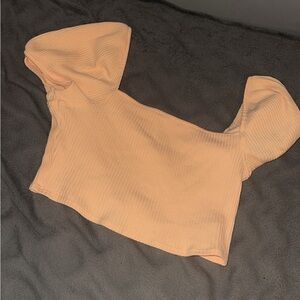 Women's Peach Puff Sleeve Top
